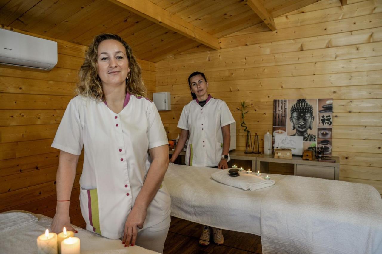 Mahalo Glamping Hotell Fuengirola Eksteriør bilde